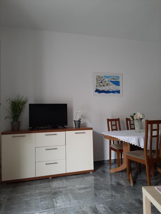 CVITA Apartment Vodice Esterno foto