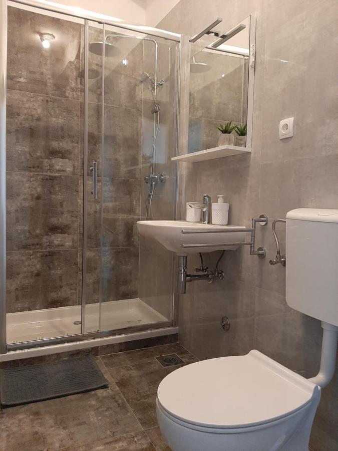CVITA Apartment Vodice Esterno foto