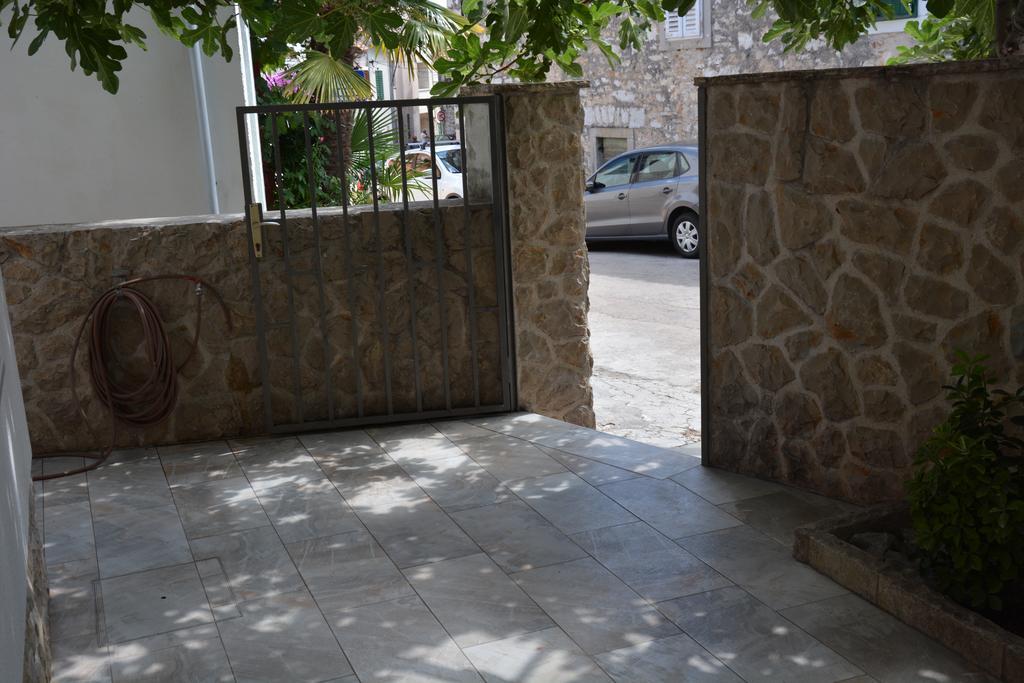 CVITA Apartment Vodice Esterno foto